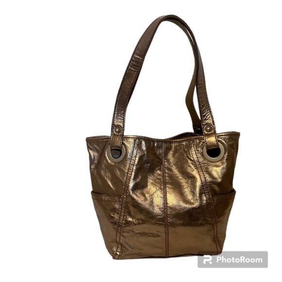 FOSSIL TOTE BAG GOLD METALLIC LEATHER SNAP TOP 2 STRAP END POCKETS BOHEMIAN - Picture 1 of 15